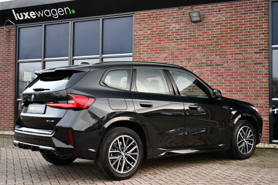 BMW X1 sDrive18i M-Sport Camera ACC-voorber Shadowline Adp-onderstel