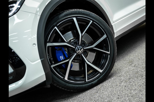 Volkswagen T-Roc 2.0 TSI 4Motion R | Akra | Elektrische stoelen met geheugen | Pano | Stoelverwarming |