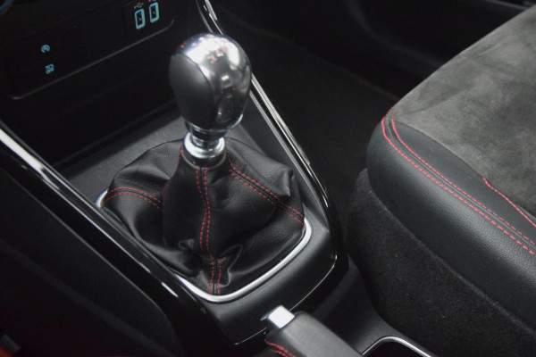 Ford EcoSport 1.0 EcoBoost ST-Line TREKHAAK/APPLE CARPLAY/17" VELGEN