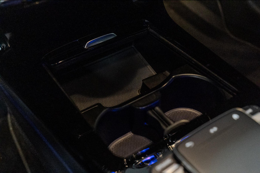 Mercedes-Benz A-Klasse 250 e AMG Line Pano|Memory|Sfeer|Multibeam