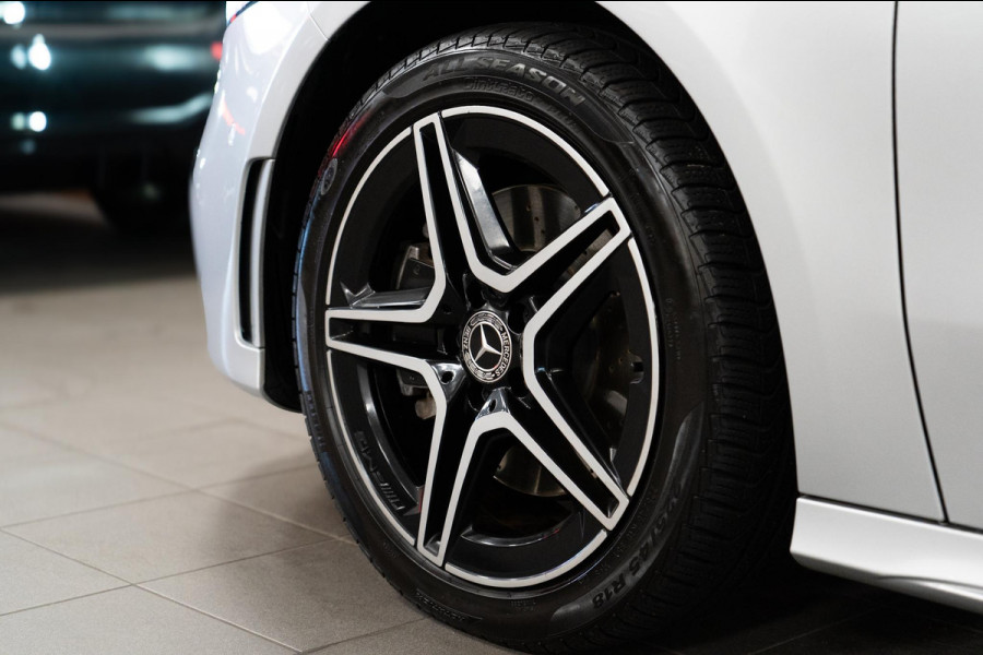 Mercedes-Benz A-Klasse 250 e AMG Line Pano|Memory|Sfeer|Multibeam