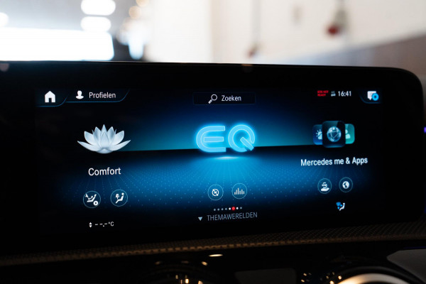 Mercedes-Benz A-Klasse 250 e AMG Line Pano|Memory|Sfeer|Multibeam