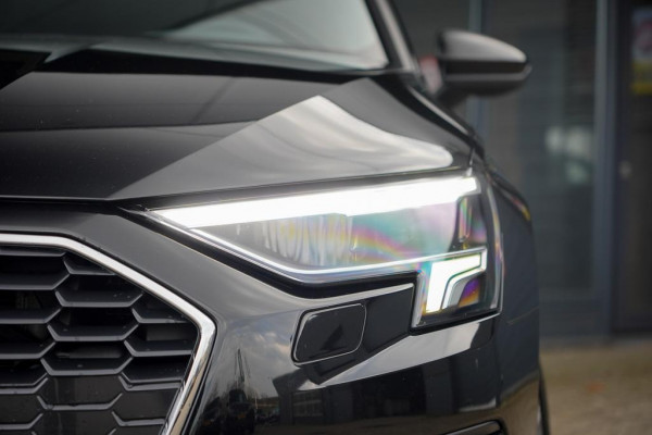 Audi A3 Sportback 40 TFSI e Business edition Aut / Carplay / Sportstoelen / Audi Sound