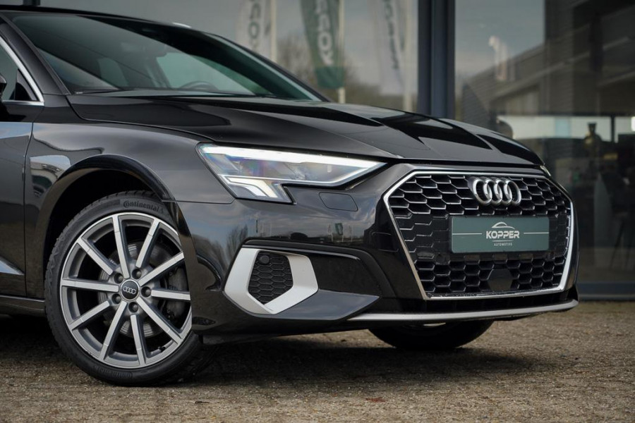 Audi A3 Sportback 40 TFSI e Business edition Aut / Carplay / Sportstoelen / Audi Sound