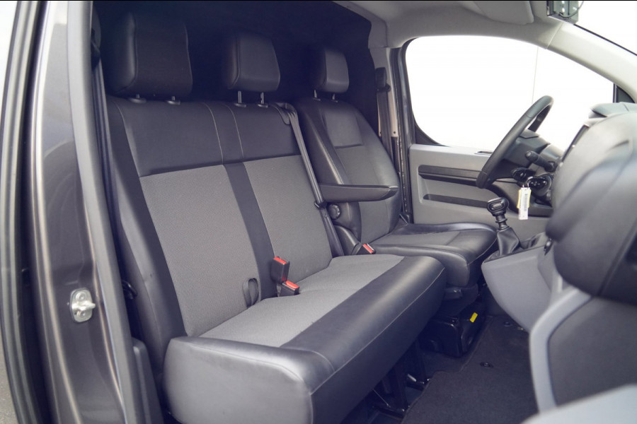 Toyota ProAce Compact 2.0 D-4D Cool Comfort / 1e Eigenaar / 102dkm NAP / Trekhaak / Camera / Airco / 3 Zitp. / EX. BTW