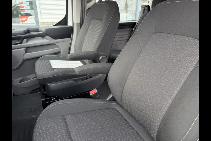 Ford Transit Custom 320 2.0 TDCI L2H1 Trend originele Ford DC 5 persoons / vaste prijs rijklaar € 40.950 ex btw / lease vanaf € 668 / dubbel schuifdeur / isofix / euro 6 diesel / NIEUW bpm vrij / vol opties !