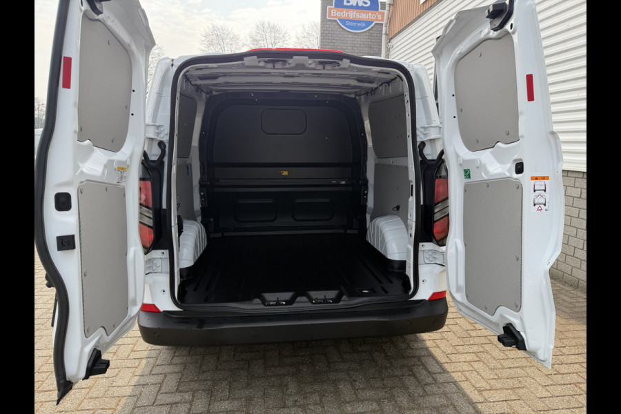 Ford Transit Custom 320 2.0 TDCI L2H1 Trend originele Ford DC 5 persoons / vaste prijs rijklaar € 40.950 ex btw / lease vanaf € 668 / dubbel schuifdeur / isofix / euro 6 diesel / NIEUW bpm vrij / vol opties !