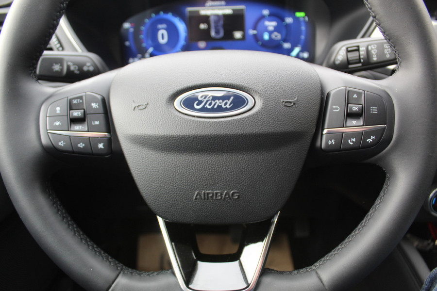 Ford Kuga 2.5 PHEV Titanium X , 225pk , 1500kg Trekgewicht Stoel, Stuur en Voorruit verwarming Climate Control, Cruise Control, Winter Pack, Camera