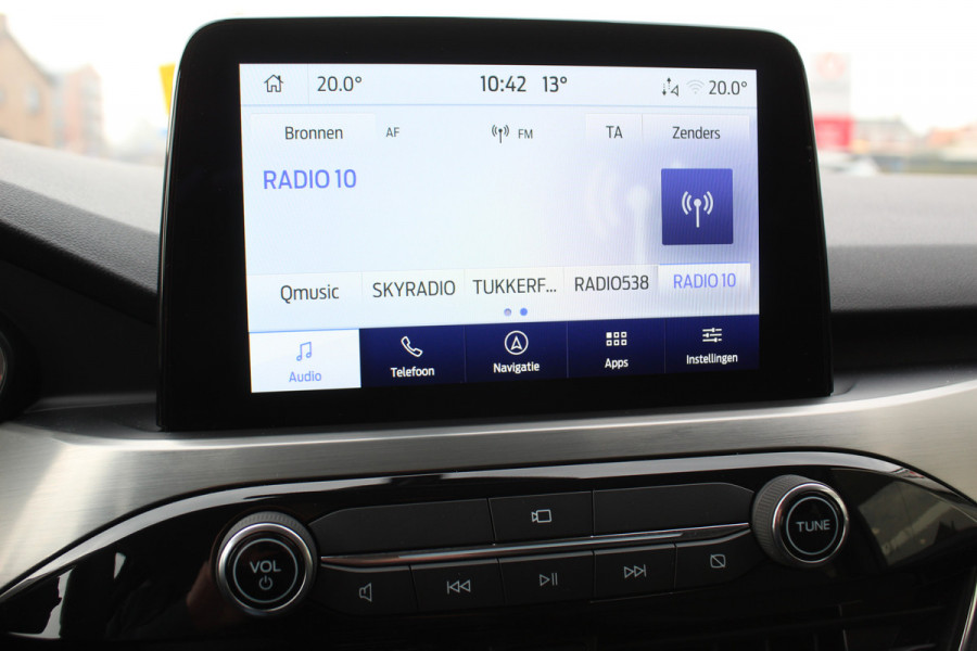 Ford Kuga 2.5 PHEV Titanium X , 225pk , 1500kg Trekgewicht Stoel, Stuur en Voorruit verwarming Climate Control, Cruise Control, Winter Pack, Camera