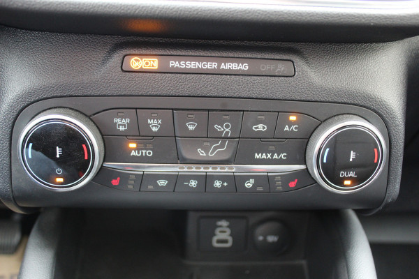 Ford Kuga 2.5 PHEV Titanium X , 225pk , 1500kg Trekgewicht Stoel, Stuur en Voorruit verwarming Climate Control, Cruise Control, Winter Pack, Camera