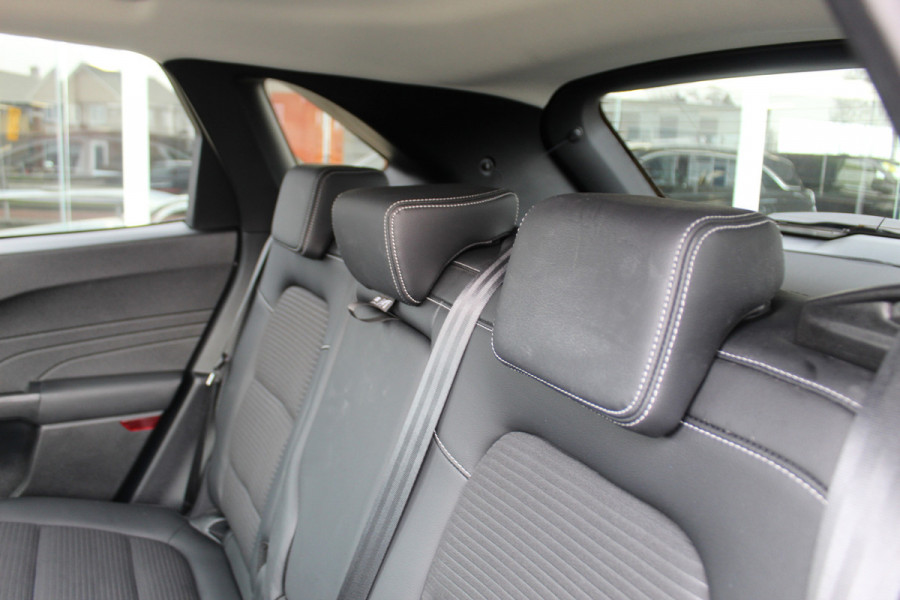 Ford Kuga 2.5 PHEV Titanium X , 225pk , 1500kg Trekgewicht Stoel, Stuur en Voorruit verwarming Climate Control, Cruise Control, Winter Pack, Camera