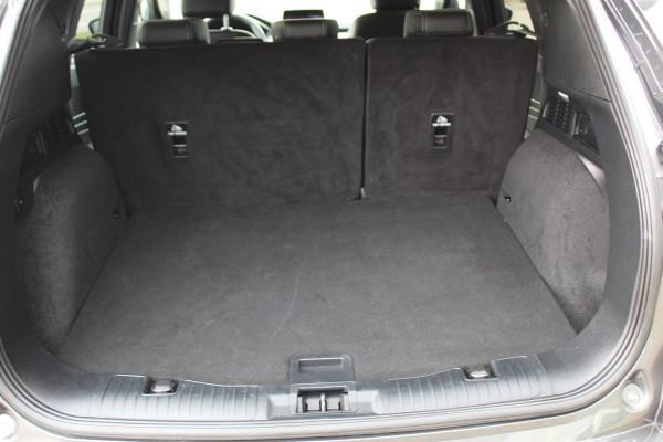 Ford Kuga 2.5 PHEV Titanium X , 225pk , 1500kg Trekgewicht Stoel, Stuur en Voorruit verwarming Climate Control, Cruise Control, Winter Pack, Camera