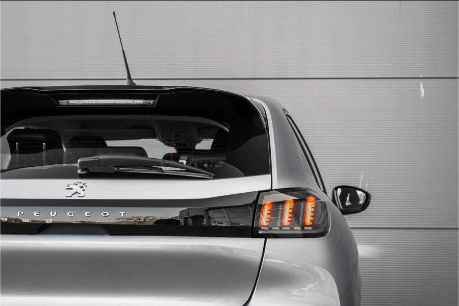 Peugeot 208 1.2 PureTech Allure ACC Virtual Cockpit Camera