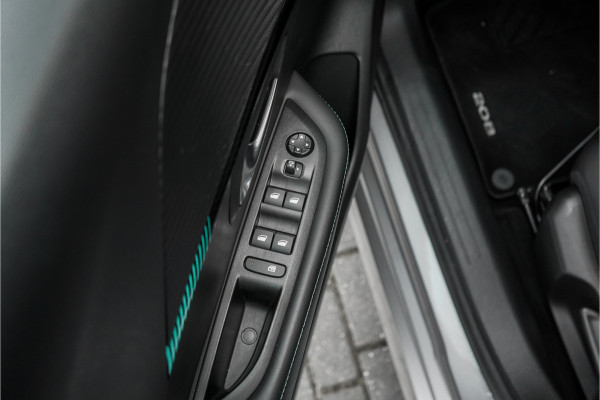 Peugeot 208 1.2 PureTech Allure ACC Virtual Cockpit Camera