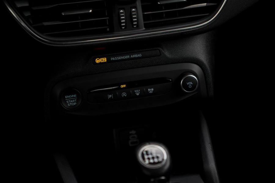 Ford FOCUS Wagon 1.0 EcoBoost Hybrid Titanium / LED / Carplay / Incl BTW