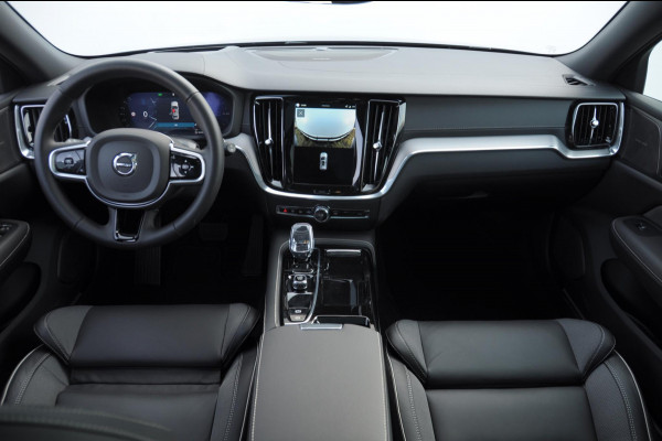 Volvo V60 T6 350PK Automaat AWD Ultra Dark / Long Range / 360 Camera / Harman Kardon audio / Head-up display / Panorama dak / Apple carplay / Android auto /