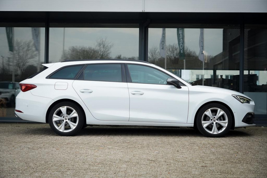 Seat Leon Sportstourer 1.5 eTSI FR / Aut / Clima / Carplay / Stoel&stuurverwarming / Incl BTW