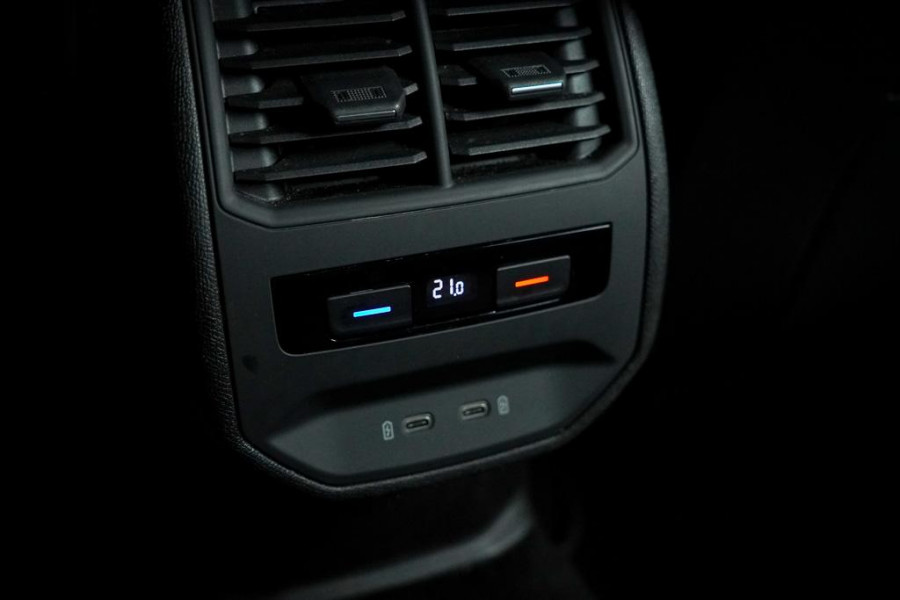 Seat Leon Sportstourer 1.5 eTSI FR / Aut / Clima / Carplay / Stoel&stuurverwarming / Incl BTW