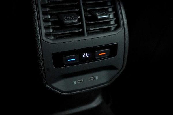 Seat Leon Sportstourer 1.5 eTSI FR / Aut / Clima / Carplay / Stoel&stuurverwarming / Incl BTW