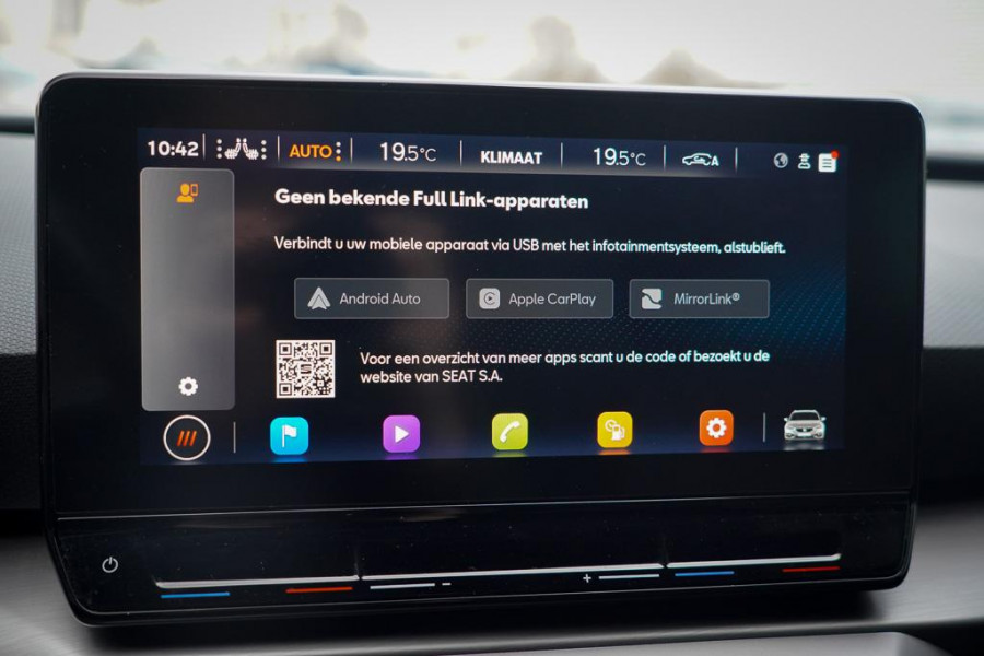 Seat Leon Sportstourer 1.5 eTSI FR / Aut / Clima / Carplay / Stoel&stuurverwarming / Incl BTW