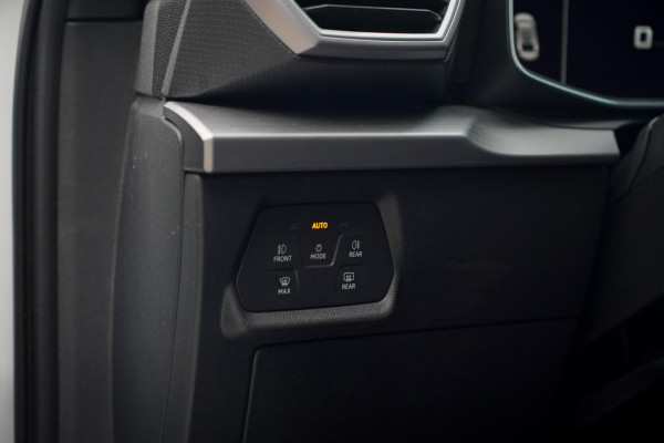 Seat Leon Sportstourer 1.5 eTSI FR / Aut / Clima / Carplay / Stoel&stuurverwarming / Incl BTW