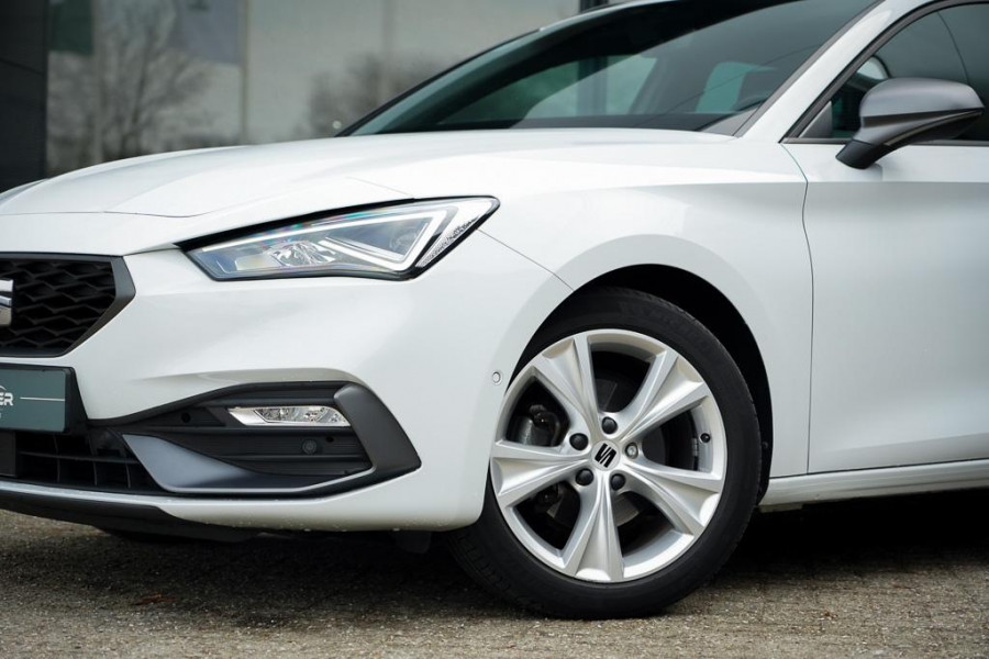 Seat Leon Sportstourer 1.5 eTSI FR / Aut / Clima / Carplay / Stoel&stuurverwarming / Incl BTW