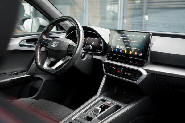 Seat Leon Sportstourer 1.5 eTSI FR / Aut / Clima / Carplay / Stoel&stuurverwarming / Incl BTW