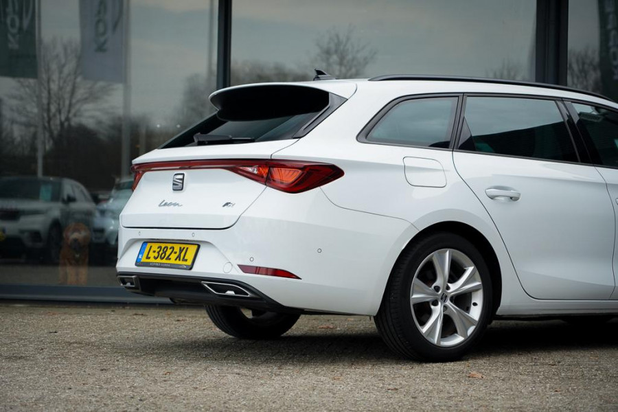 Seat Leon Sportstourer 1.5 eTSI FR / Aut / Clima / Carplay / Stoel&stuurverwarming / Incl BTW