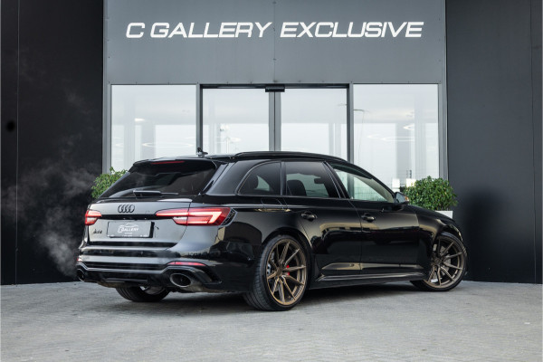 Audi RS4 Avant 2.9 TFSI quattro - Panorama | B&O | Massage | Sport Design Pakket