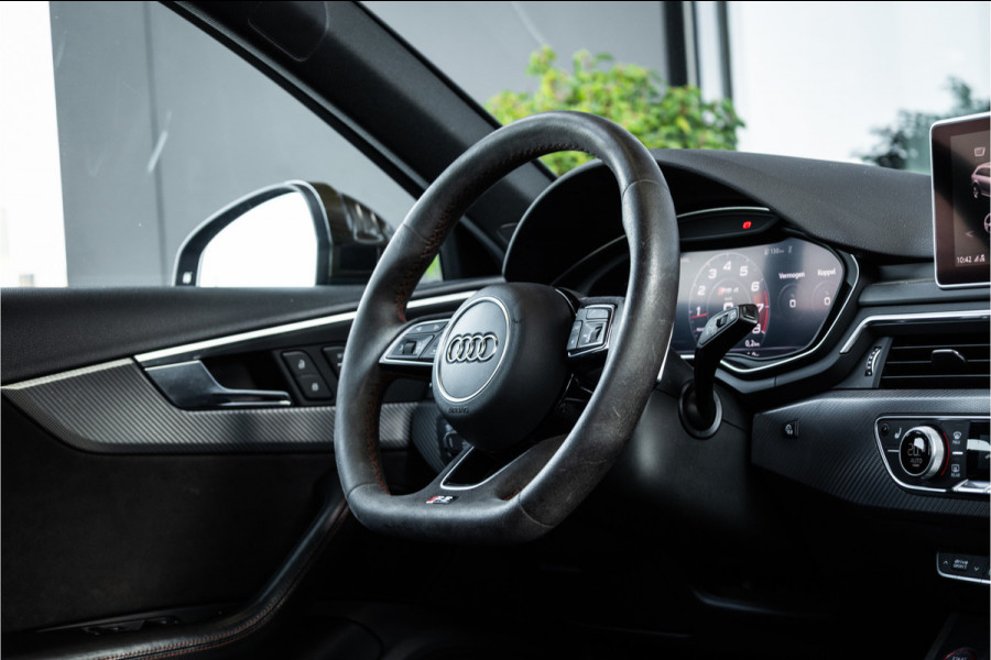 Audi RS4 Avant 2.9 TFSI quattro - Panorama | B&O | Massage | Sport Design Pakket