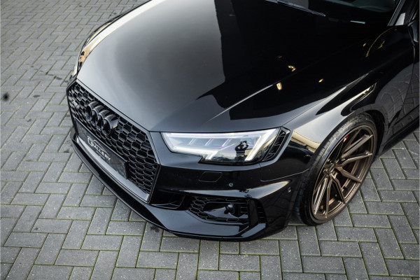 Audi RS4 Avant 2.9 TFSI quattro - Panorama | B&O | Massage | Sport Design Pakket