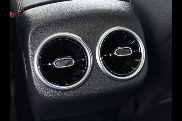 Mercedes-Benz CLA-Klasse 250 e AMG line | Pano HUD Memory Keyless