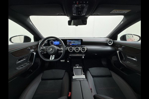 Mercedes-Benz CLA-Klasse 250 e AMG line | Pano HUD Memory Keyless