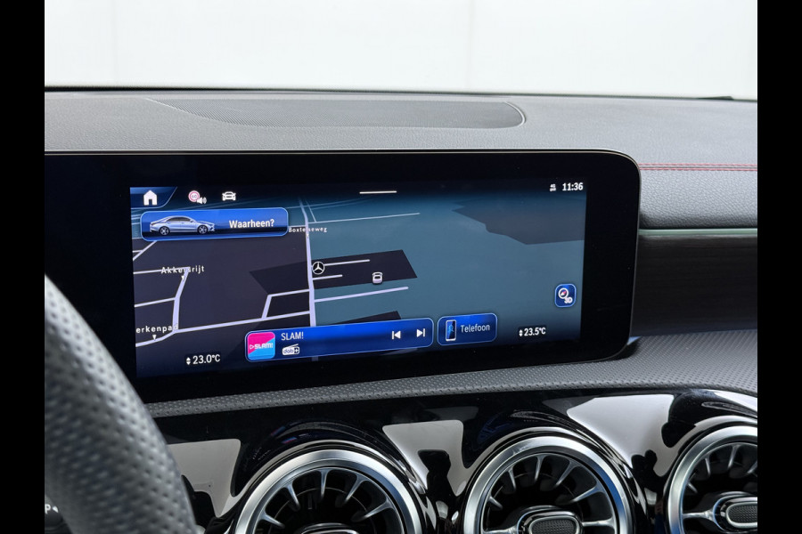 Mercedes-Benz CLA-Klasse 250 e AMG line | Pano HUD Memory Keyless