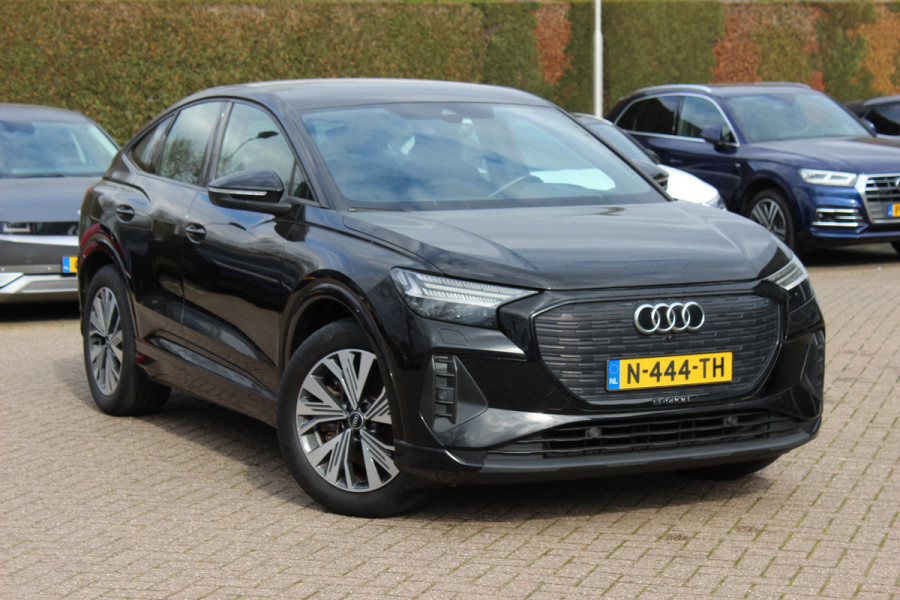 Audi Q4 Sportback e-tron 40 Advanced edition 77 kWh / SoH 90,3% / Warmtepomp / CarPlay / Matrix LED / Sportstoelen / 19'' / Virtual Cockpit / Parkeerhulp V+A / Intr.voorverwarming / Stoelverwarming / DAB / Cruise Control