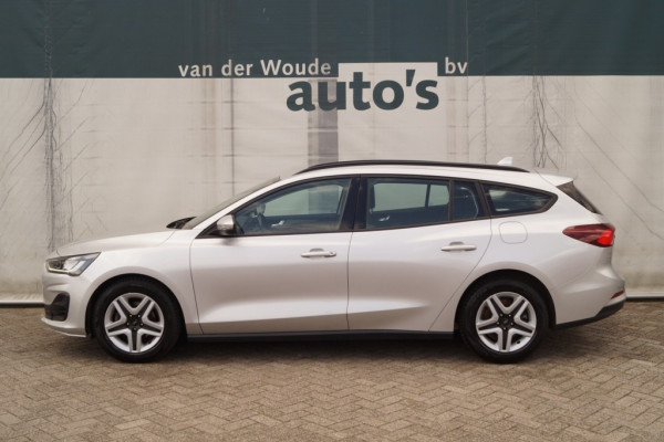 Ford Focus Wagon 1.0 EcoBoost 124pk Hybrid Connected -NAVI-AIRCO-PDC-