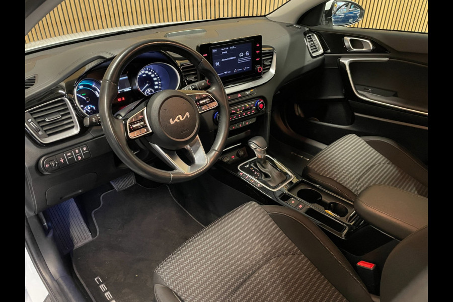 Kia Ceed Sportswagon 1.6 GDI PHEV DynamicLine|BLACK/WHITE|ANDROID,CARPLAY|STOEL+STUURVERW|CAMERA|CRUISE+CLIMATE|INCL. BTW|1e EIG|