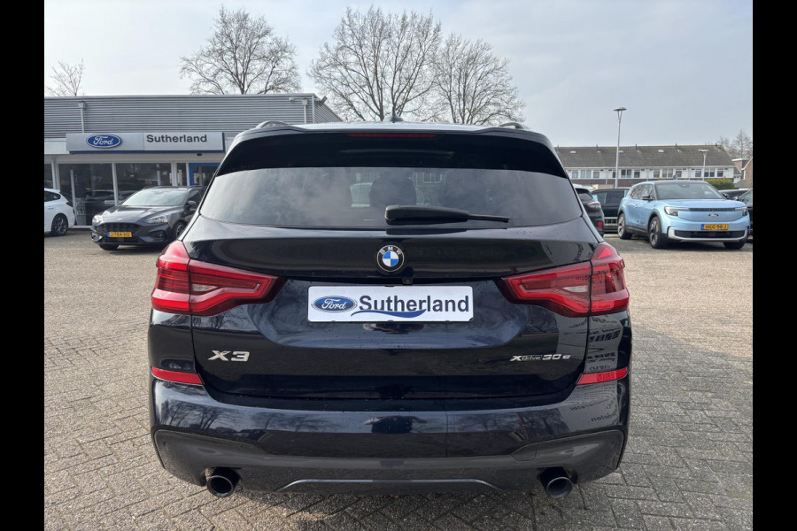 BMW X3 xDrive30e M Sport | Bellen voor bezichtiging | Plug-in Hybride | PHEV | Volle uitrusting | 20 inch |  Panoramadak | Trekhaak | Harman/kardon | 360 graden camera | Leder Vernasca Schwarz | Elektrische stoelen met memory functie | M pakket | Sportstoelen | Stoelverwarming| Adaptive Led | Head Up Display | Keyless entry | Elektrische achterklep | Adaptive cruise control | Dodehoeksensoren | Digitaal instrumentenpaneel SCI |