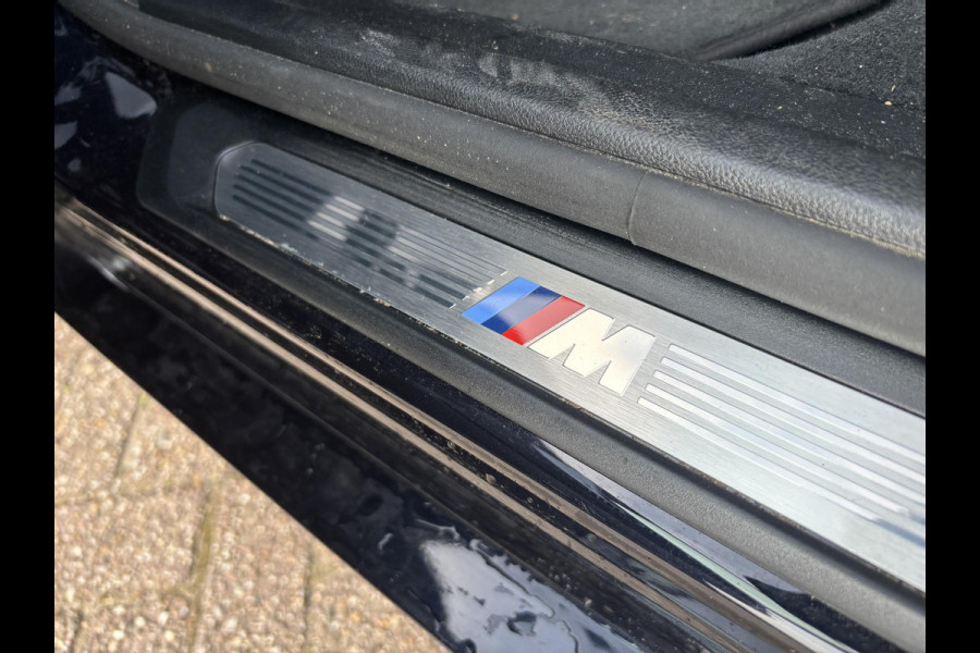 BMW X3 xDrive30e M Sport | Bellen voor bezichtiging | Plug-in Hybride | PHEV | Volle uitrusting | 20 inch |  Panoramadak | Trekhaak | Harman/kardon | 360 graden camera | Leder Vernasca Schwarz | Elektrische stoelen met memory functie | M pakket | Sportstoelen | Stoelverwarming| Adaptive Led | Head Up Display | Keyless entry | Elektrische achterklep | Adaptive cruise control | Dodehoeksensoren | Digitaal instrumentenpaneel SCI |