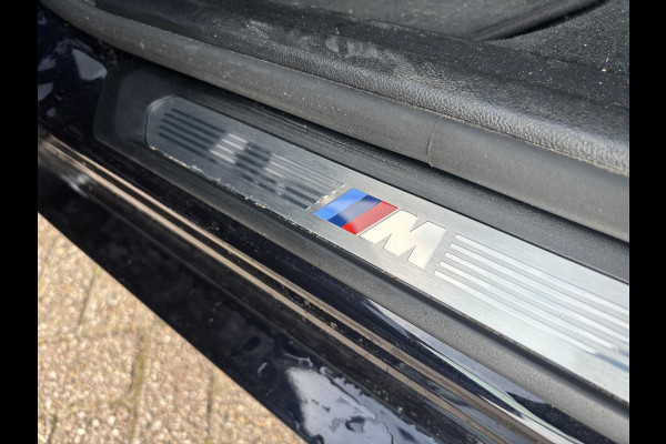 BMW X3 xDrive30e M Sport | Bellen voor bezichtiging | Plug-in Hybride | PHEV | Volle uitrusting | 20 inch |  Panoramadak | Trekhaak | Harman/kardon | 360 graden camera | Leder Vernasca Schwarz | Elektrische stoelen met memory functie | M pakket | Sportstoelen | Stoelverwarming| Adaptive Led | Head Up Display | Keyless entry | Elektrische achterklep | Adaptive cruise control | Dodehoeksensoren | Digitaal instrumentenpaneel SCI |