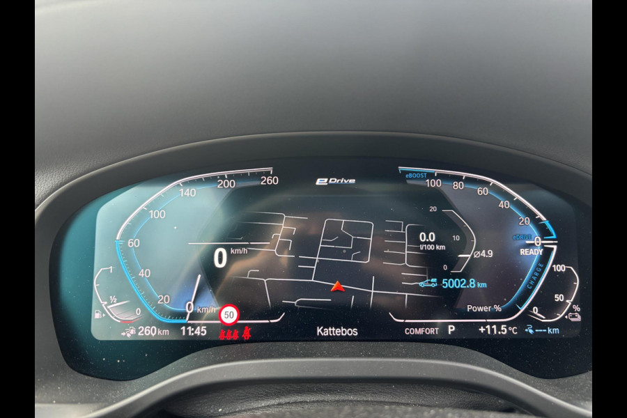 BMW X3 xDrive30e M Sport | Bellen voor bezichtiging | Plug-in Hybride | PHEV | Volle uitrusting | 20 inch |  Panoramadak | Trekhaak | Harman/kardon | 360 graden camera | Leder Vernasca Schwarz | Elektrische stoelen met memory functie | M pakket | Sportstoelen | Stoelverwarming| Adaptive Led | Head Up Display | Keyless entry | Elektrische achterklep | Adaptive cruise control | Dodehoeksensoren | Digitaal instrumentenpaneel SCI |