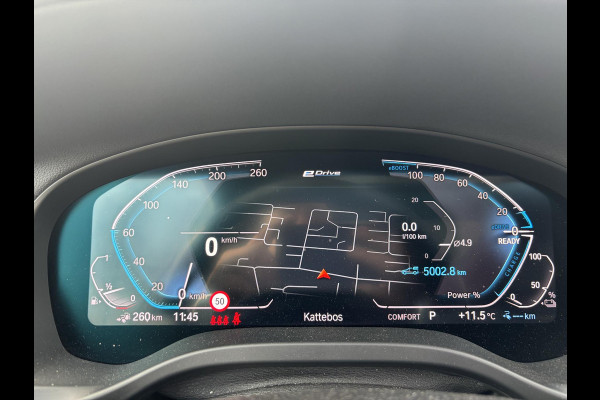 BMW X3 xDrive30e M Sport | Bellen voor bezichtiging | Plug-in Hybride | PHEV | Volle uitrusting | 20 inch |  Panoramadak | Trekhaak | Harman/kardon | 360 graden camera | Leder Vernasca Schwarz | Elektrische stoelen met memory functie | M pakket | Sportstoelen | Stoelverwarming| Adaptive Led | Head Up Display | Keyless entry | Elektrische achterklep | Adaptive cruise control | Dodehoeksensoren | Digitaal instrumentenpaneel SCI |