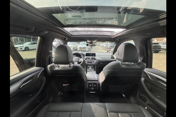 BMW X3 xDrive30e M Sport | Bellen voor bezichtiging | Plug-in Hybride | PHEV | Volle uitrusting | 20 inch |  Panoramadak | Trekhaak | Harman/kardon | 360 graden camera | Leder Vernasca Schwarz | Elektrische stoelen met memory functie | M pakket | Sportstoelen | Stoelverwarming| Adaptive Led | Head Up Display | Keyless entry | Elektrische achterklep | Adaptive cruise control | Dodehoeksensoren | Digitaal instrumentenpaneel SCI |