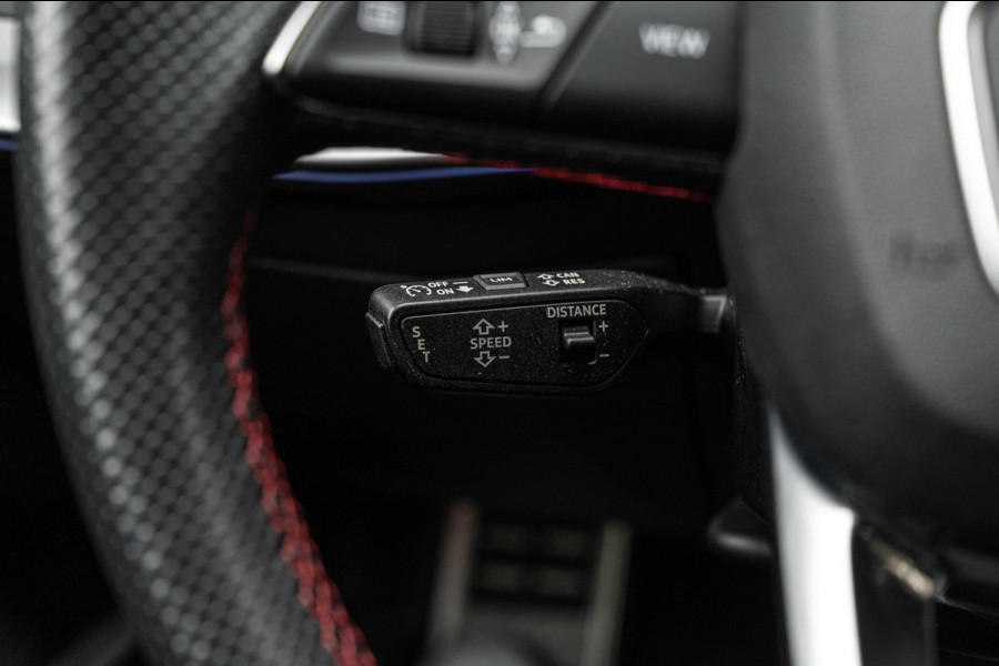 Audi A3 Sportback 45 TFSI e S Edition Competition 245 PK Matrix LED Adaptive Keyless B&O 18''