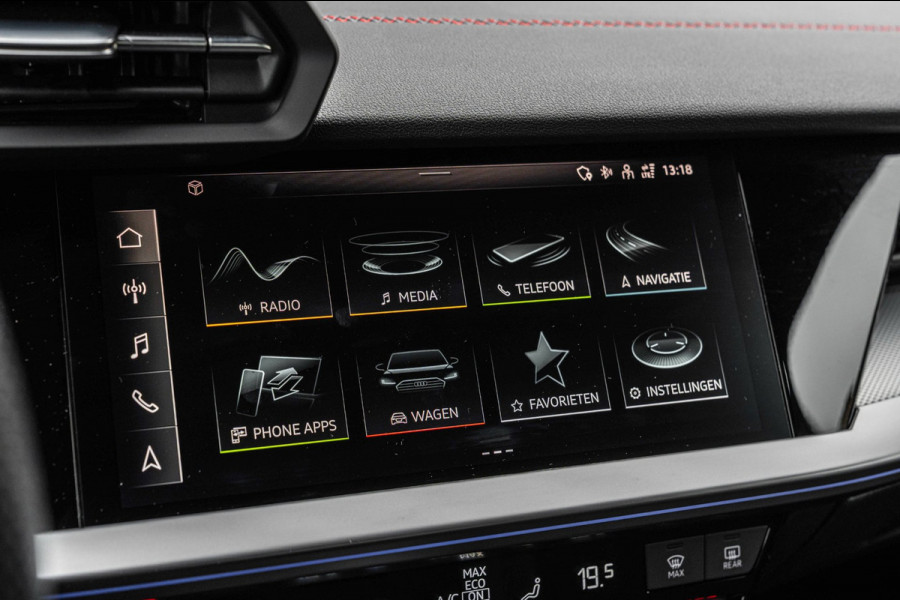 Audi A3 Sportback 45 TFSI e S Edition Competition 245 PK Matrix LED Adaptive Keyless B&O 18''