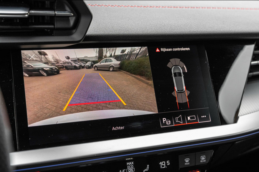 Audi A3 Sportback 45 TFSI e S Edition Competition 245 PK Matrix LED Adaptive Keyless B&O 18''
