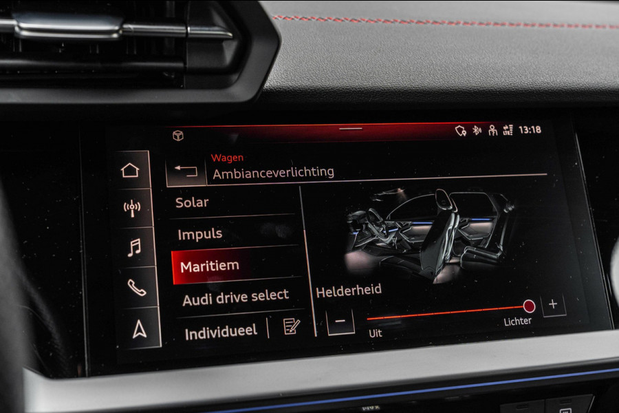 Audi A3 Sportback 45 TFSI e S Edition Competition 245 PK Matrix LED Adaptive Keyless B&O 18''