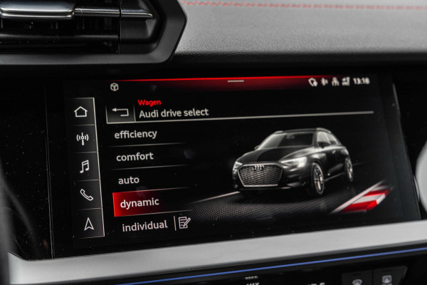 Audi A3 Sportback 45 TFSI e S Edition Competition 245 PK Matrix LED Adaptive Keyless B&O 18''