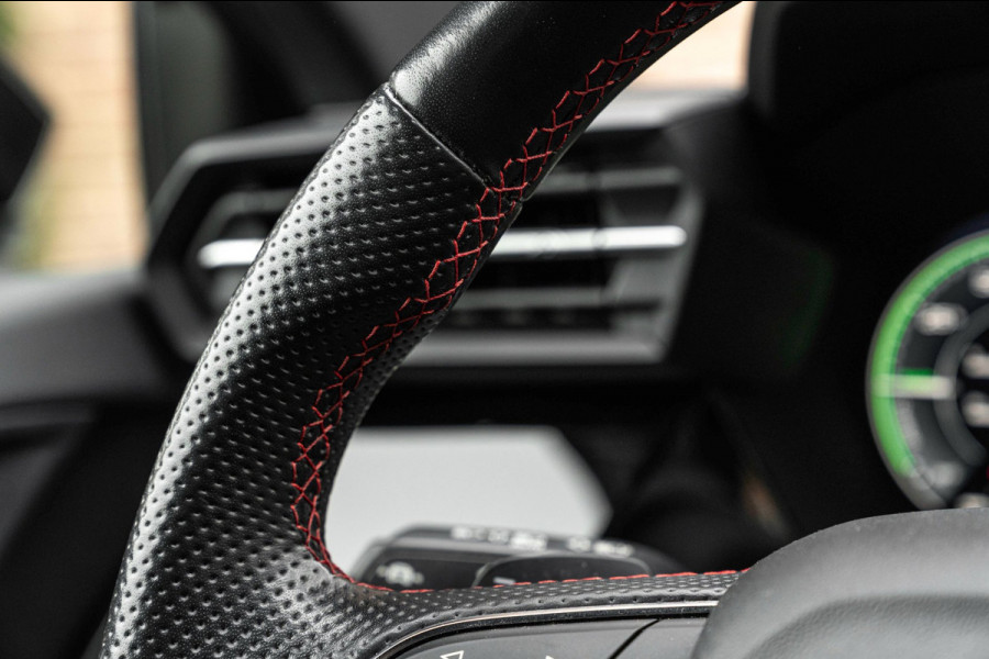 Audi A3 Sportback 45 TFSI e S Edition Competition 245 PK Matrix LED Adaptive Keyless B&O 18''