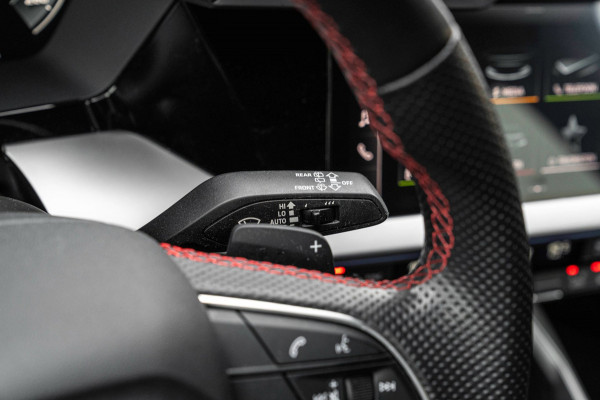 Audi A3 Sportback 45 TFSI e S Edition Competition 245 PK Matrix LED Adaptive Keyless B&O 18''